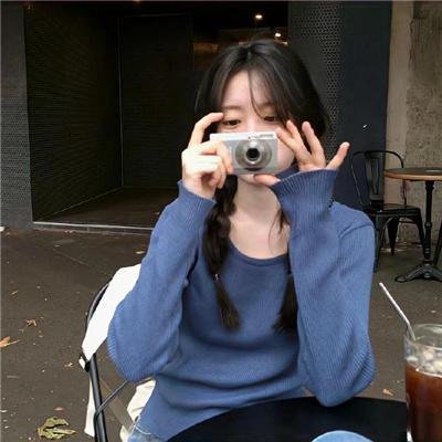 我的同桌是校花